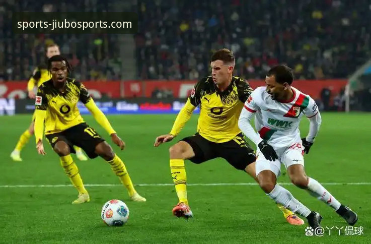 奥格斯堡中场核心离队风波深度分析：克洛德-莫里斯转会前景全面解析